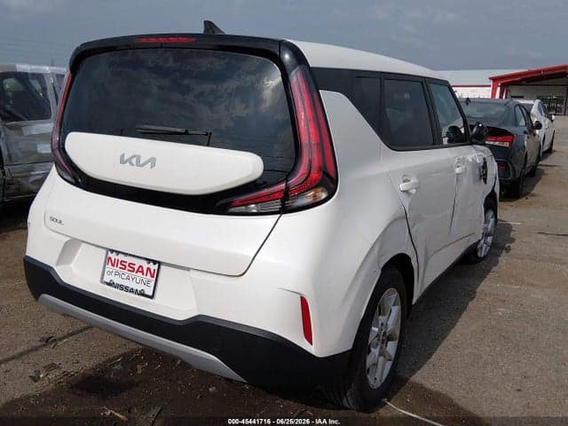 2025 KIA SOUL LX 4