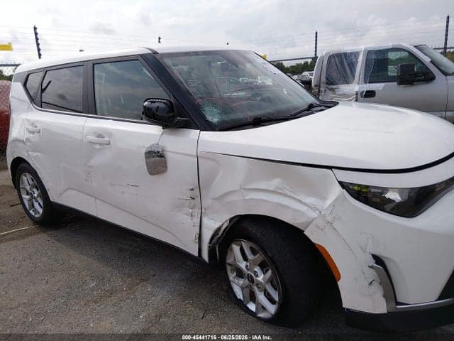2025 KIA SOUL LX 6