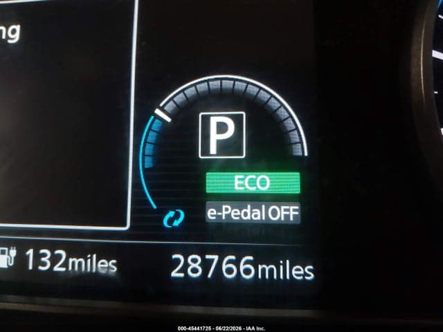 2018 NISSAN LEAF SL 15