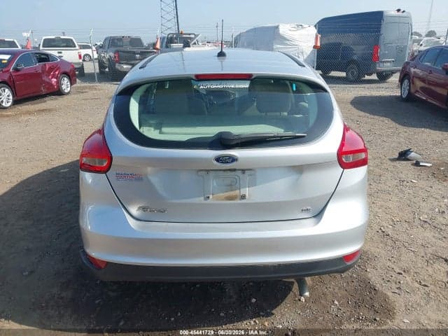 2017 FORD FOCUS SE 17