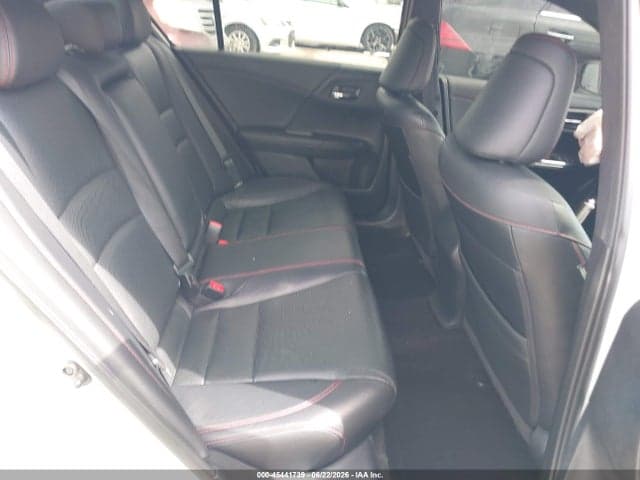 2017 HONDA ACCORD SPORT SE 8