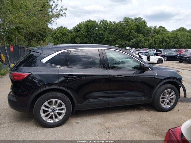2020 FORD ESCAPE SE 13