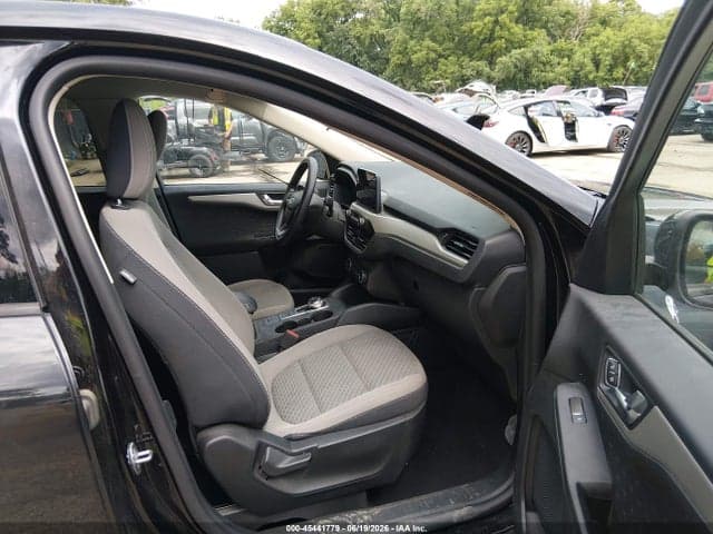 2020 FORD ESCAPE SE 5