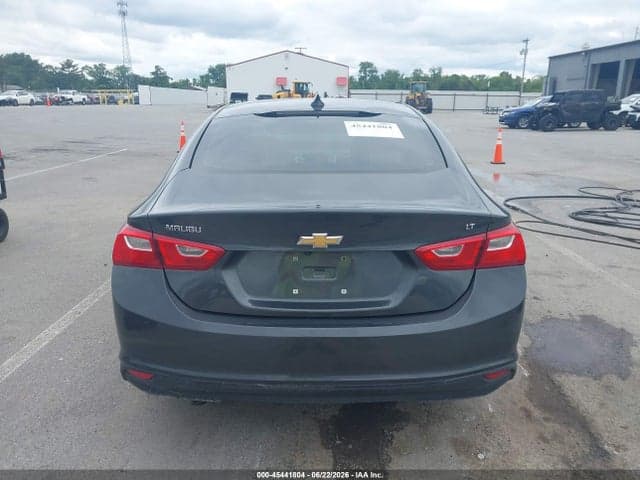 2017 CHEVROLET MALIBU 1LT 16