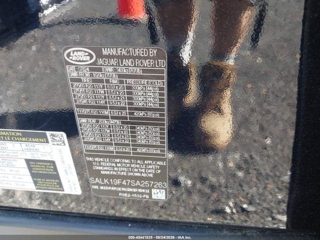 2025 LAND ROVER RANGE ROVER 9
