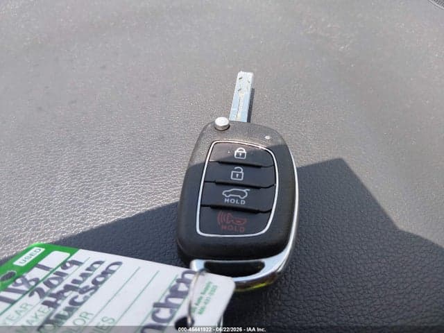 2019 HYUNDAI TUCSON SE 11