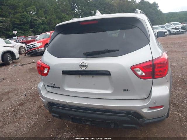 2019 NISSAN PATHFINDER SL 16