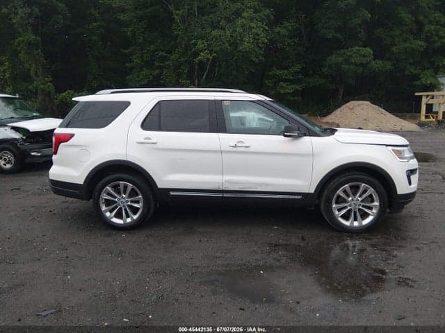 2018 FORD EXPLORER XLT 13