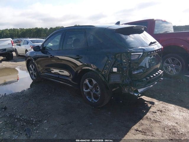 2023 FORD ESCAPE ST-LINE 3