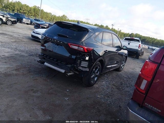 2023 FORD ESCAPE ST-LINE 4