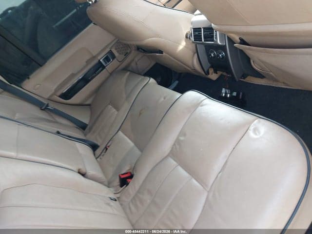 2012 LAND ROVER RANGE ROVER 8