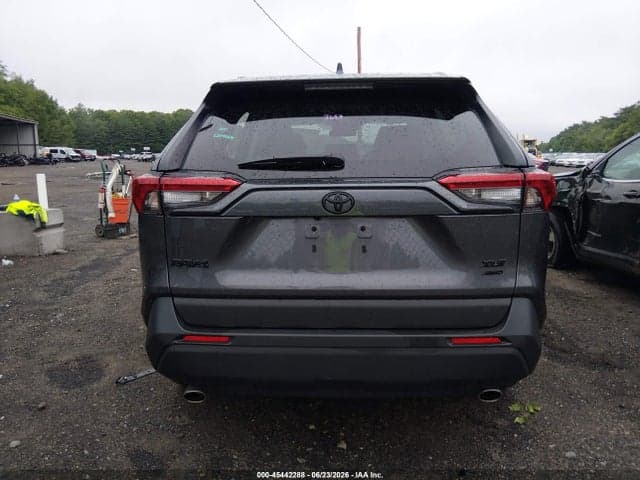 2024 TOYOTA RAV4 XLE PREMIUM 16