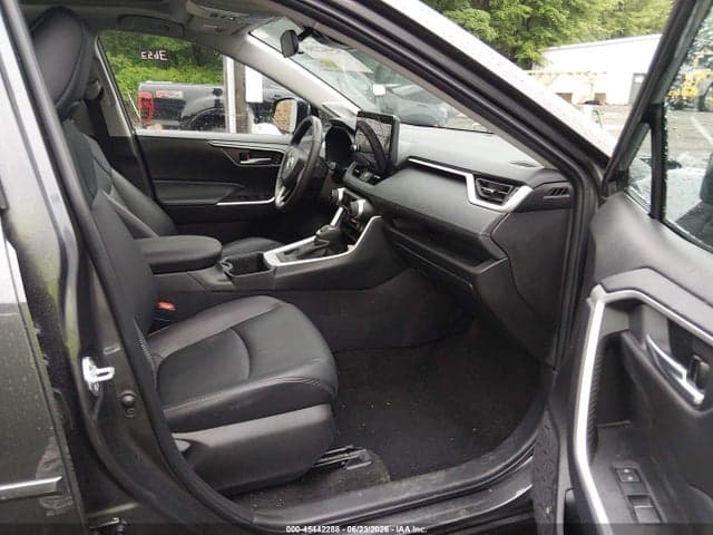 2024 TOYOTA RAV4 XLE PREMIUM 5