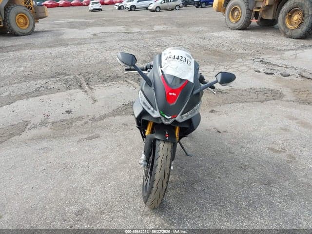 2025 APRILIA RS 660 5