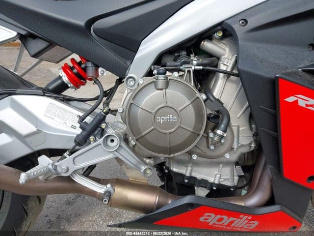 2025 APRILIA RS 660 8