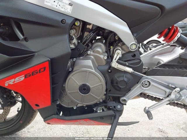 2025 APRILIA RS 660 9
