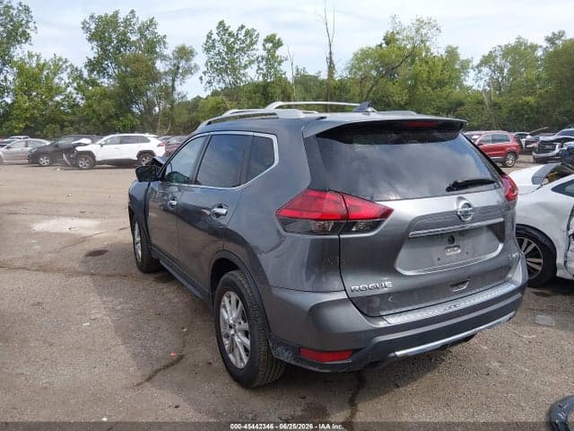 2017 NISSAN ROGUE SV 4