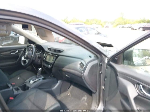 2017 NISSAN ROGUE SV 6