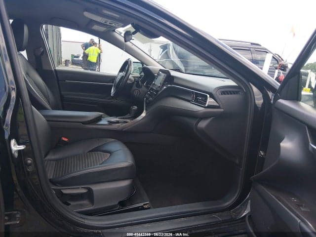 2021 TOYOTA CAMRY SE 5