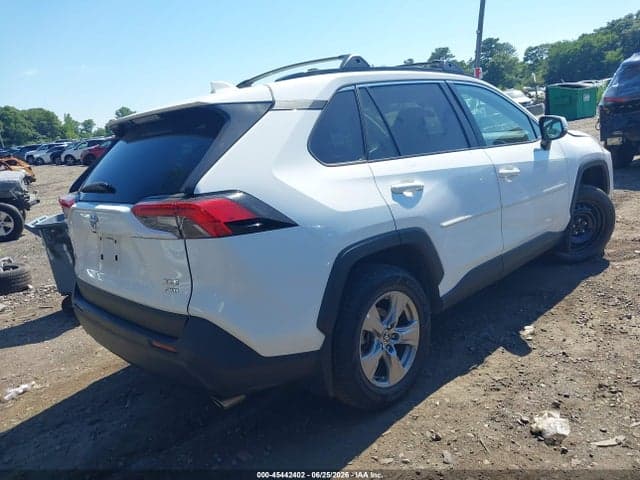2023 TOYOTA RAV4 XLE 4