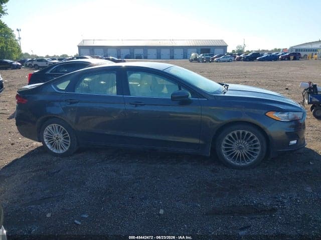 2019 FORD FUSION SE 13
