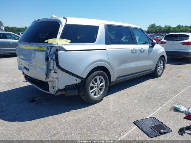 2022 KIA CARNIVAL MPV LX 4