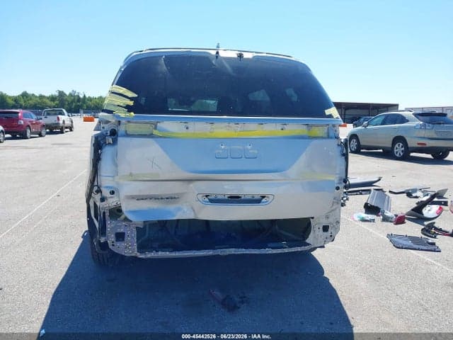 2022 KIA CARNIVAL MPV LX 6