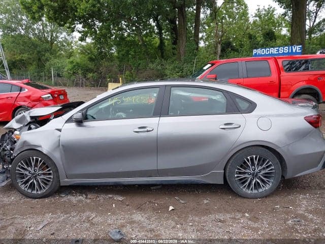 2024 KIA FORTE GT-LINE 15