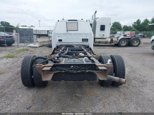 2022 FORD F-450 CHASSIS XL/XLT 17