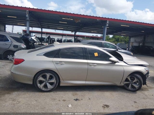 2018 HONDA ACCORD TOURING 14