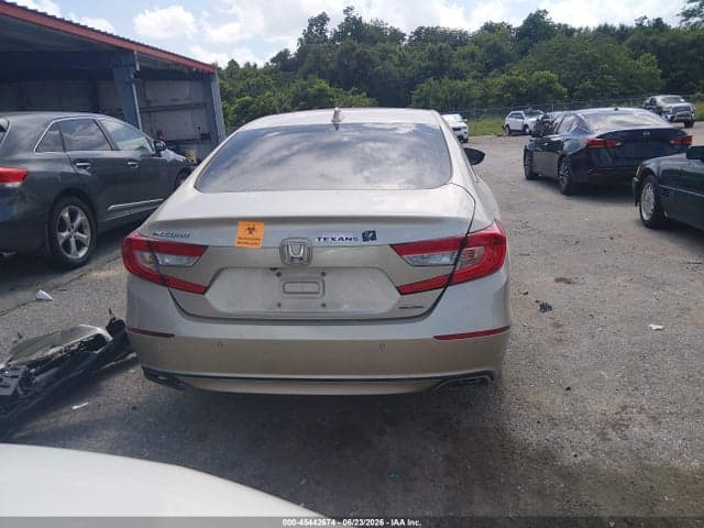 2018 HONDA ACCORD TOURING 17