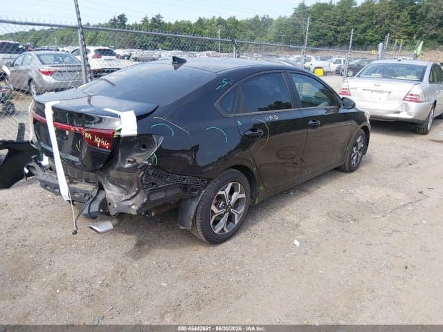 2021 KIA FORTE LXS 4