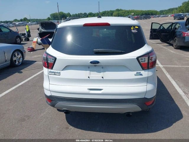 2018 FORD ESCAPE SE 16