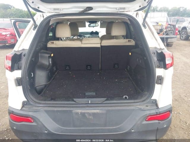 2017 JEEP CHEROKEE LATITUDE FWD 19