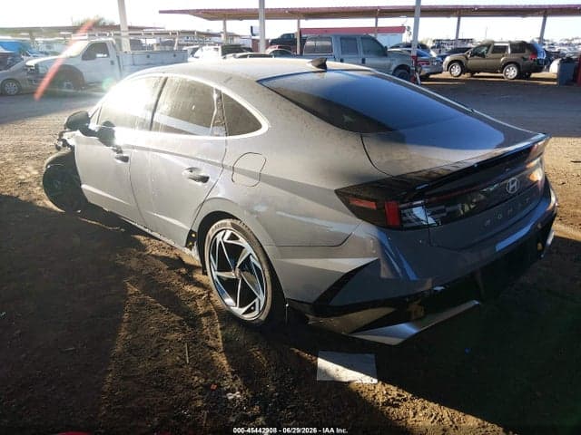 2026 HYUNDAI SONATA SEL SPORT 3