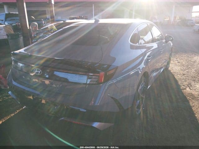 2026 HYUNDAI SONATA SEL SPORT 4