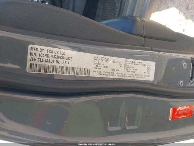 2023 DODGE DURANGO SXT RWD 9