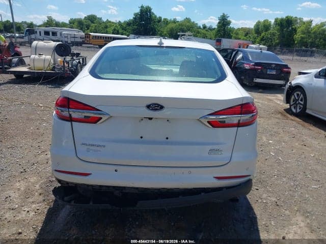 2019 FORD FUSION SEL 16