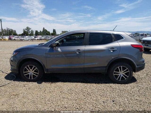 2018 NISSAN ROGUE SPORT S 14