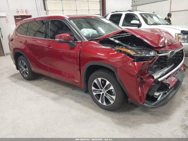 2022 TOYOTA HIGHLANDER HYBRID XLE