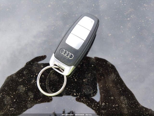 2024 AUDI A3 PREMIUM 40 TFSI QUATTRO S TRONIC 11