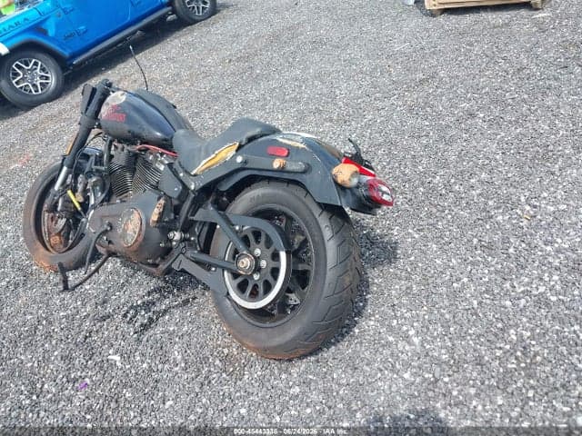 2025 HARLEY-DAVIDSON FXLRST 3