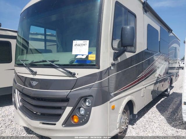 2018 FORD F53 2