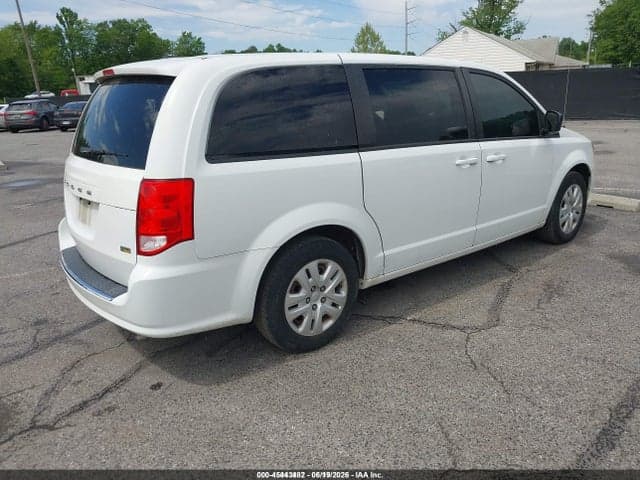 2018 DODGE GRAND CARAVAN SE 4