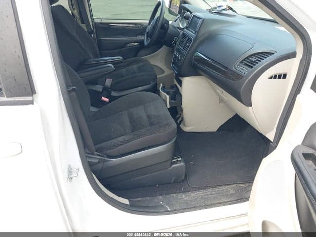 2018 DODGE GRAND CARAVAN SE 5