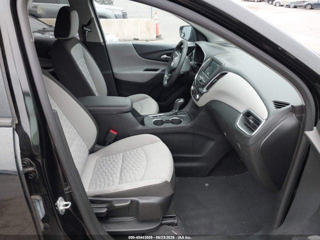 2020 CHEVROLET EQUINOX AWD LS 5