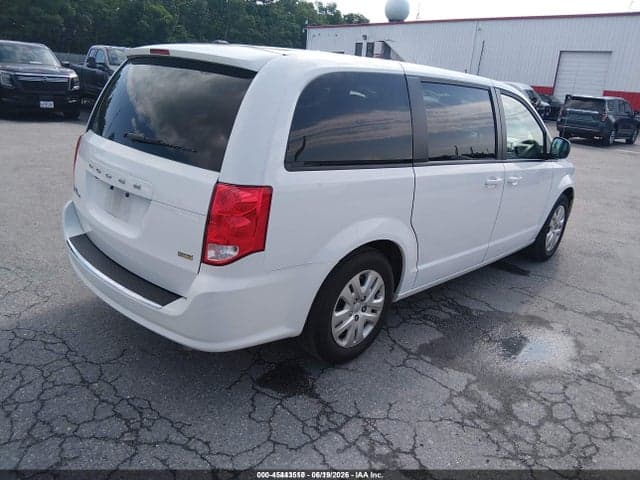2018 DODGE GRAND CARAVAN SE 4