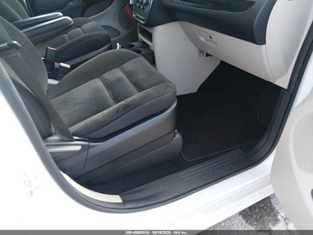 2018 DODGE GRAND CARAVAN SE 5