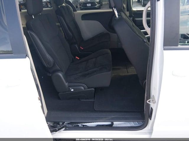 2018 DODGE GRAND CARAVAN SE 8