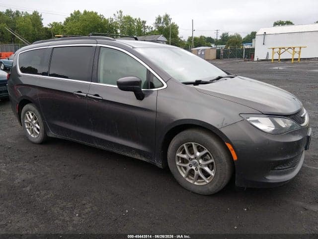 2021 CHRYSLER VOYAGER LXI 1